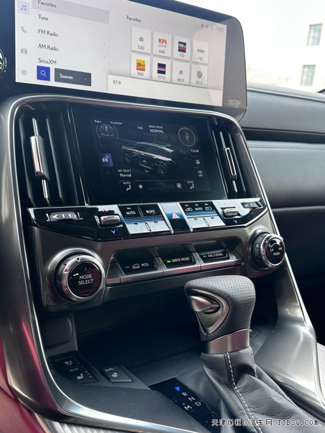 美规2024款雷克萨斯LX600超级运动版港口售价150万能买到哪些配置