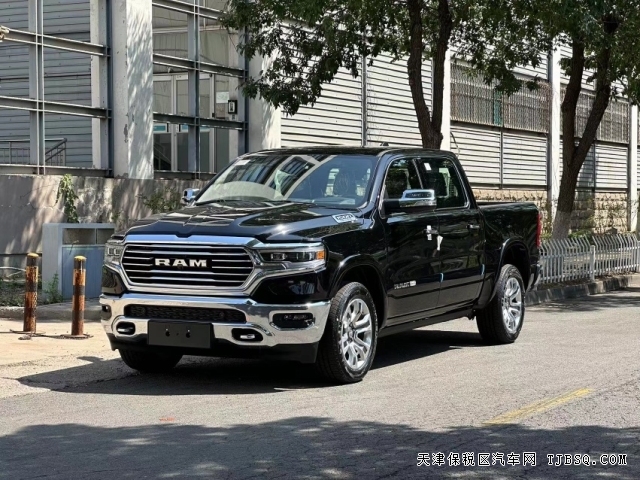 豪华皮卡23款道奇公羊长角号5.7L大V8价格暴跌港口现车