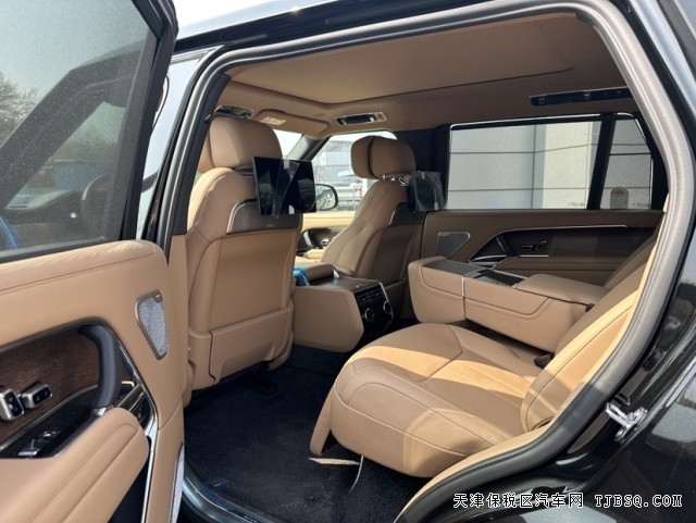 2024款路虎揽胜创世加长4.4T1700瓦高级音响港口现车可分期