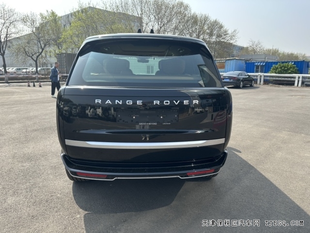 2024款路虎揽胜创世加长4.4T1700瓦高级音响港口现车可分期