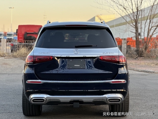 平行进口迈巴赫GLS600商务四座双拼外观定位超豪华标杆