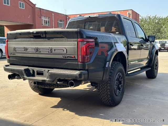 福特F150猛禽R搭载5.2L V8引擎超级性能美式大皮卡