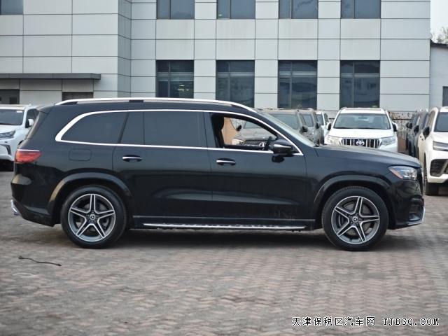 奔驰旗舰SUV24款奔驰GLS450美规加版车型港口现车