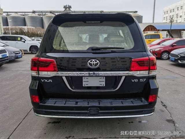 中东版丰田酷路泽5700 21款 VXR GT套件国六B保税区现车