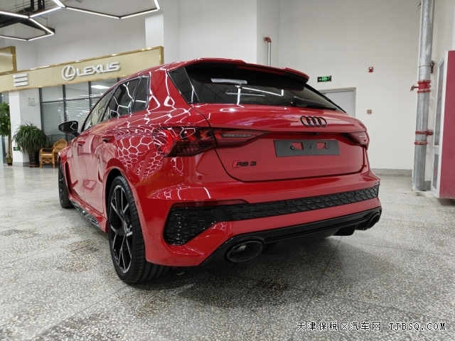 百公里加速3.8秒23款奥迪RS3性能小钢炮保税区直销中