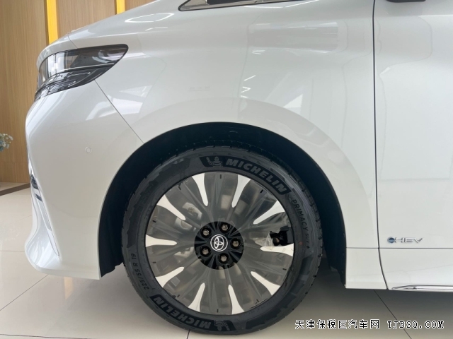 舒适出行航空座椅新改款24款丰田埃尔法2.5L混动版天津大库行情