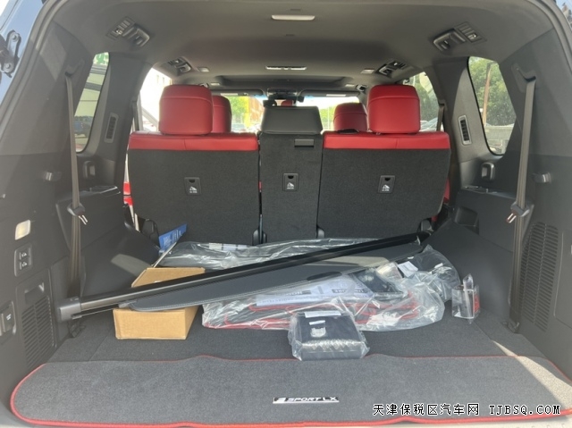 24款雷克萨斯LX600运动版豪华大型SUV港口现车行情