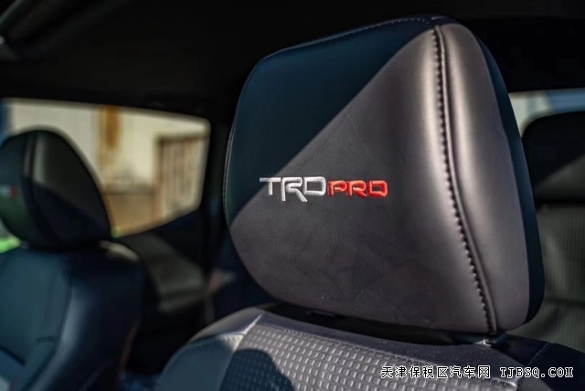 平行进口丰田塔库玛皮卡车搭载3.5L发动机港口最新行情