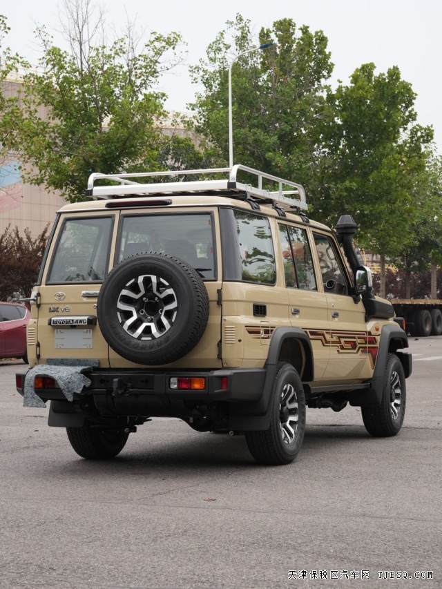 经典复古24款自动挡丰田酷路泽lc76汽油中东直发天津港