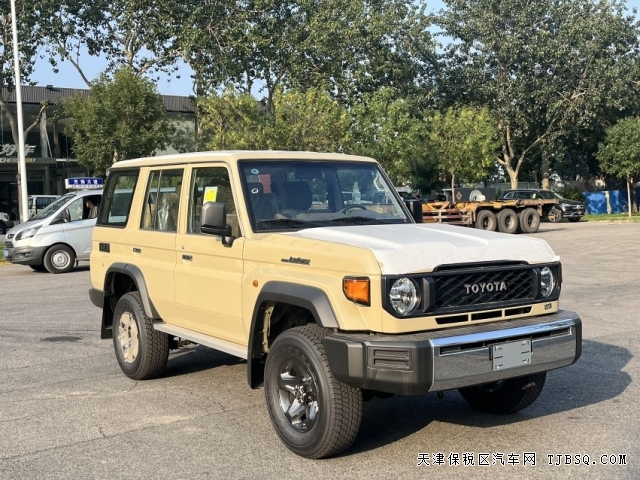 24款酷路泽LC76自动挡汽油4.0L自定车源港口售价88万起