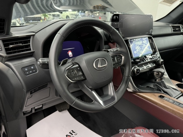 平行进口23款雷克萨斯LX500d柴油3.3T港口最新行情