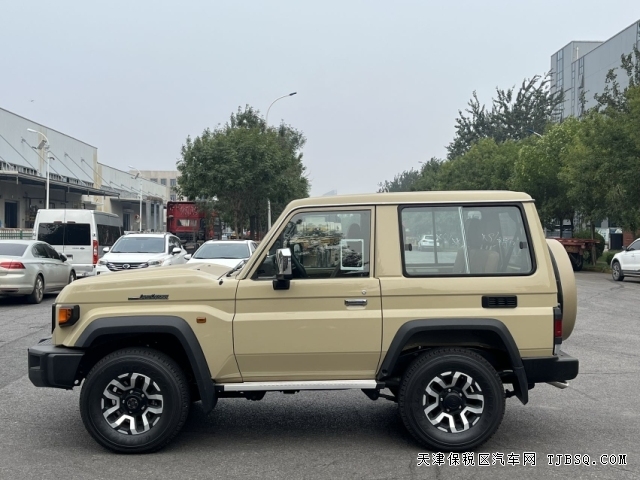 24款LC71 柴油自动挡 2.8T 顶配 梅花灯 绞盘 气泵 沙漠黄现车