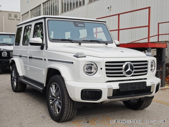 25款奔驰G450d柴油版港口现车接受预定160万体验改款车型