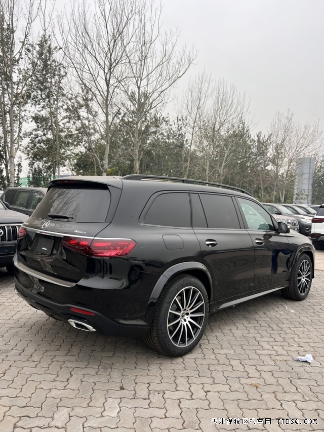 25款美规奔驰GLS450AMG豪华SUV百万级别销量担当