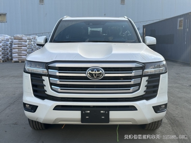 24款丰田酷路泽LC300GXR科威特满配3.5TT港口最优质车型