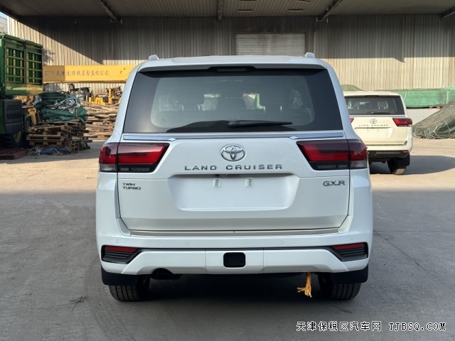 24款丰田酷路泽LC300GXR科威特满配3.5TT港口最优质车型