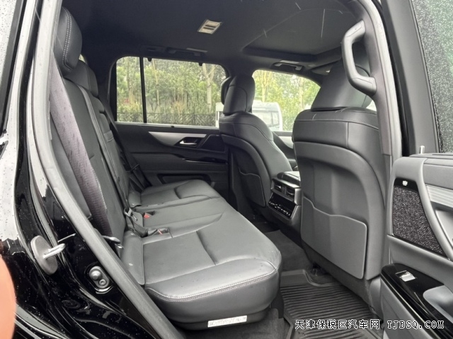 24款雷克萨斯LX600美规运动版全尺寸SUV都能选配什么配置