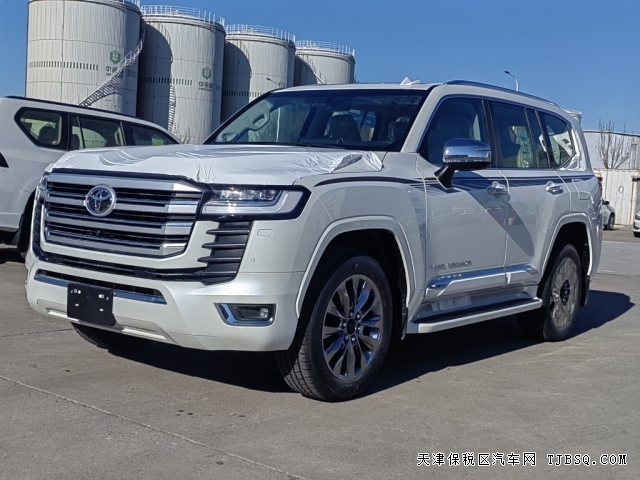 中东版LC300丰田酷路泽4.0L自然吸气VXR顶配都选配了哪些