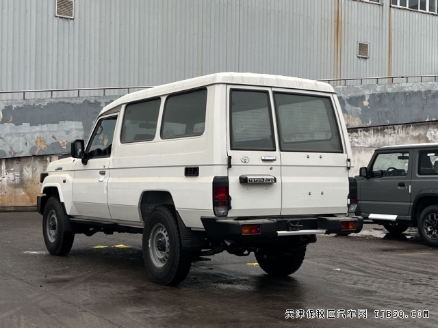 强大耐用的24款丰田自动挡LC78柴油2.8T超长续航2000公里