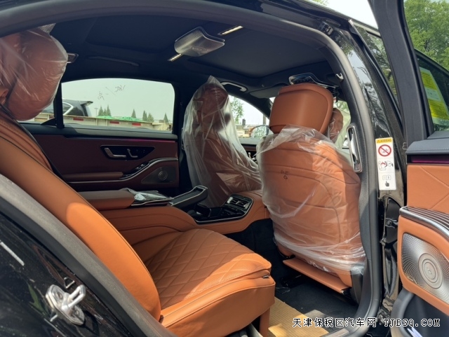 24款欧规顶级商务座驾奔驰S500L四座大柏林魔毯悬挂现车