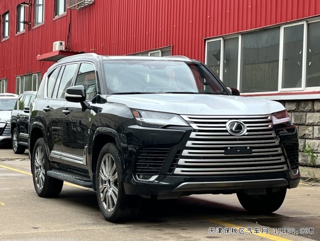 中东版大油箱雷克萨斯LX600四座VIP港口最新配置行情