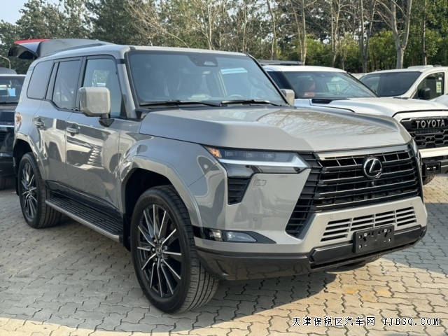 24款雷克萨斯GX550加版3.4T豪华与性能的完美结合港口提车