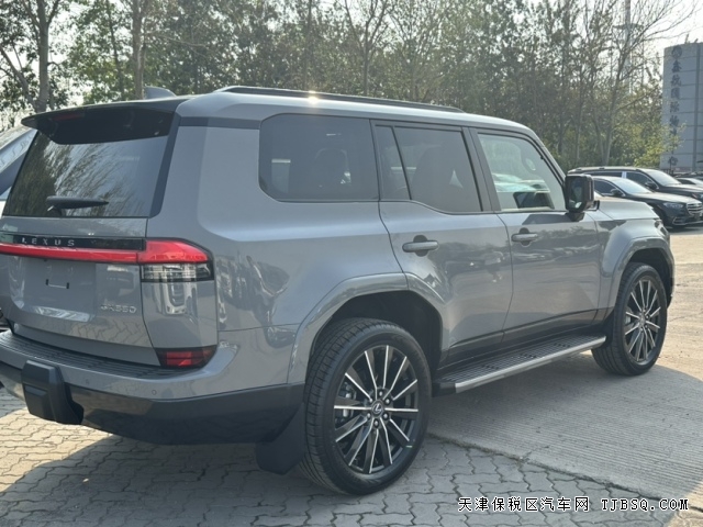 24款雷克萨斯GX550加版3.4T豪华与性能的完美结合港口提车