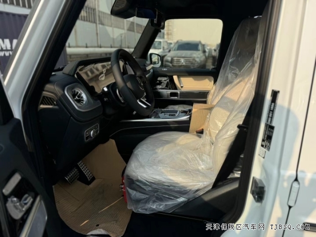 全新升级改款25款韩版奔驰G450D柴油三把锁港口顺利通关