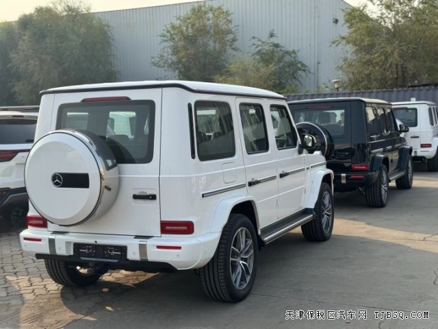 全新升级改款25款韩版奔驰G450D柴油三把锁港口顺利通关