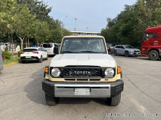 丰田LC76 4.0L 24款 自动档
