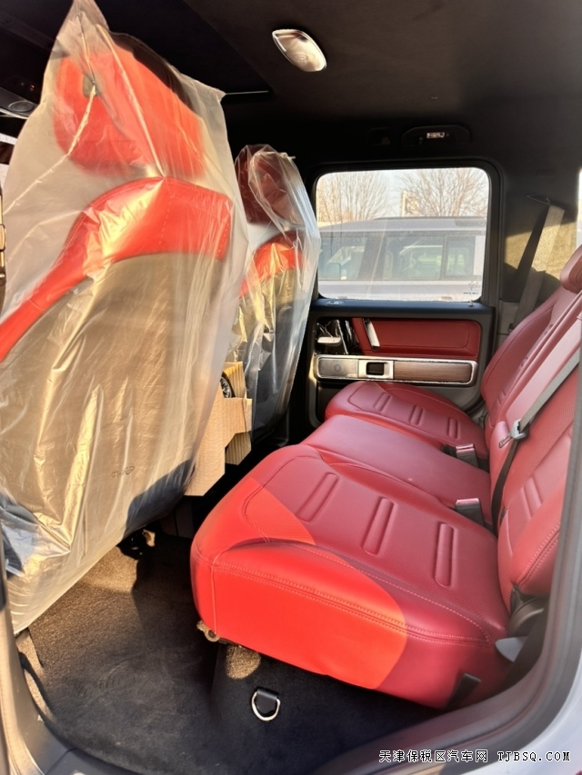 平行进口2025款奔驰G450d柴油版三把锁全新改款港口现车