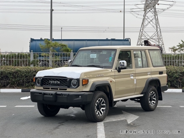 24款丰田LC76柴油2.8T自动挡越野最强王者