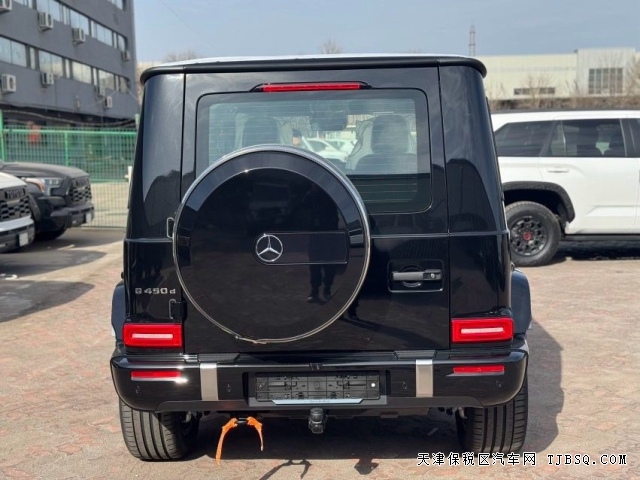 25款柴油版奔驰G450d三把锁全新改款升级港口现车随时提
