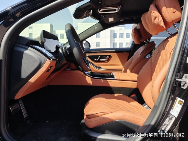 2025款奔驰S580 四驱长轴V8行政S级豪华轿车天津港现车在售