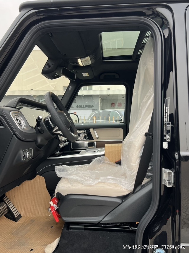25款奔驰G450d柴油三把锁全新升级港口现车