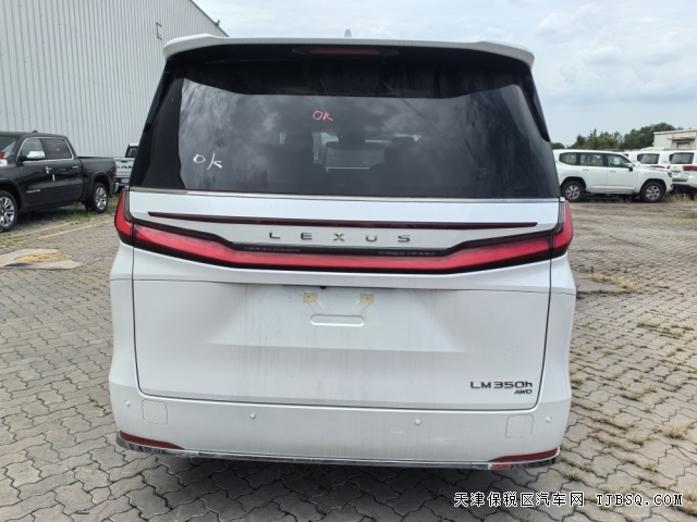 25款雷尔法LM350豪华MPV领域带头大哥