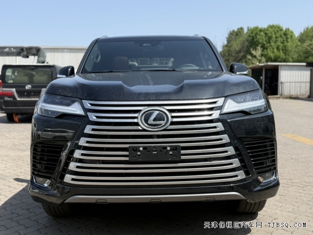 25款雷克萨斯LX600豪华越野新标杆3.5T搭10AT