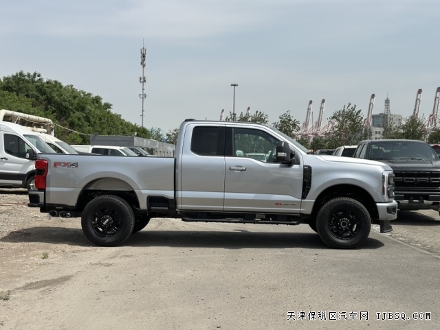 军工品质美式皮卡25款福特F350柴油6.7L超强动力