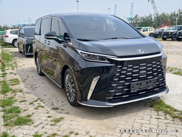 商务车天花板25款雷克萨斯LM500h平行进口现车不加价