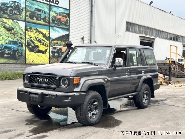 25款酷路泽LC76柴油2.8T自动挡丰田最原始的硬派越野车