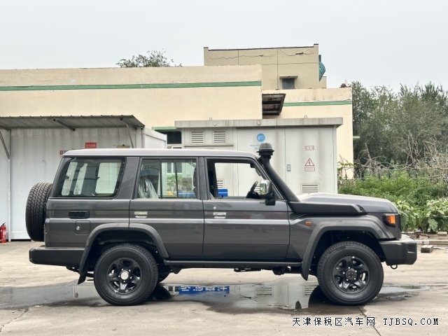 25款酷路泽LC76柴油2.8T自动挡丰田最原始的硬派越野车