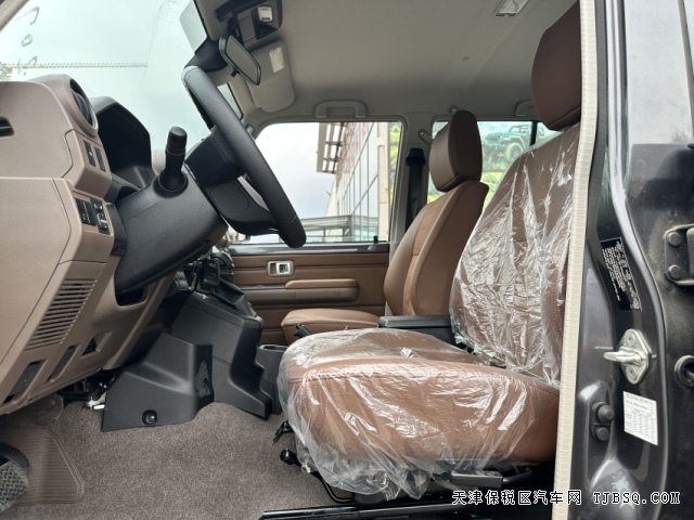 25款酷路泽LC76柴油2.8T自动挡丰田最原始的硬派越野车