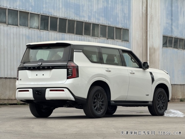 硬派越野之-2025款中东版日产途乐 Y63港口开售69万