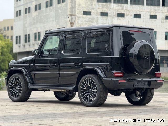b2c5cc2eb7d540c8f307313aa33244b1 海外版本25款奔驰G63AMG天津港售价238万起