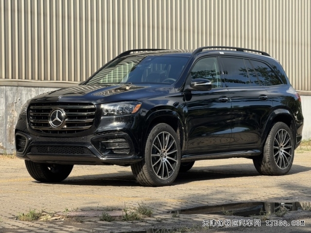 奔驰旗舰豪华SUV25款GLS450不减配港口106万现车