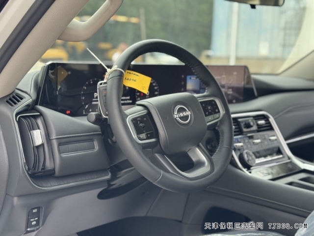 4c3032bccd641ff1aa29073d20e8dbe9 25款日产途乐Y63中东版3.5T全新改款港口现车