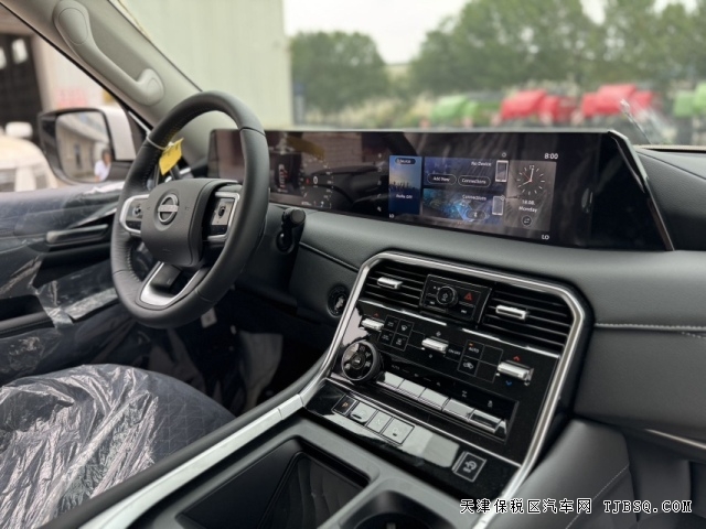 638b2b059f2eeaca21402db74e71a15d 25款日产途乐Y63中东版3.5T全新改款港口现车