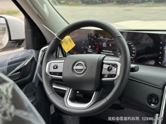 176cb5d1956d3cd86af359414f256d77 25款日产途乐Y63中东版3.5T全新改款港口现车