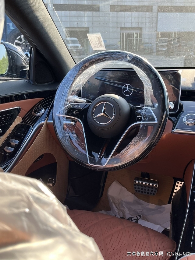 26款加版奔驰S500比迈巴赫还豪华舒适的旗舰轿车