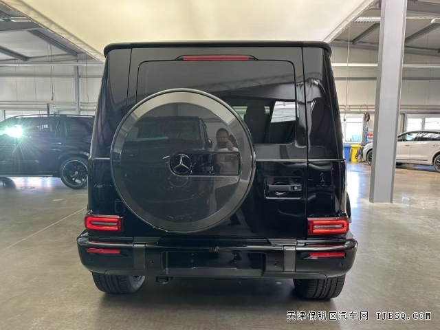 1ad611fe073875fbd6d75ce3fa234ce6 平行进口25款欧规奔驰G63三碳满配港口惊喜价